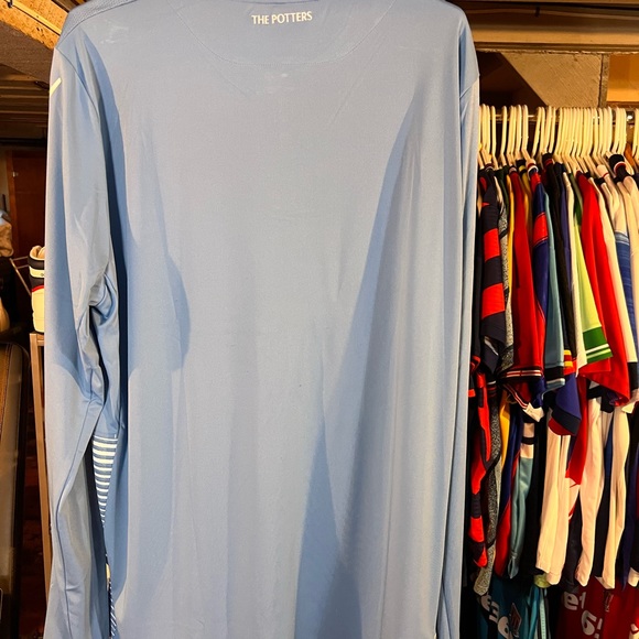 2016/2017 Stoke City FC Long Sleeve Away Jersey - Picture 3 of 8